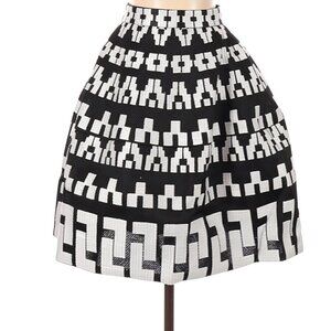 NEW Elliatt Escape Skirt - XS